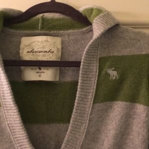 Abercrombie sweater XL green and gray